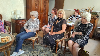 Beseda so spisovateľkou Katarínou Gillerovou